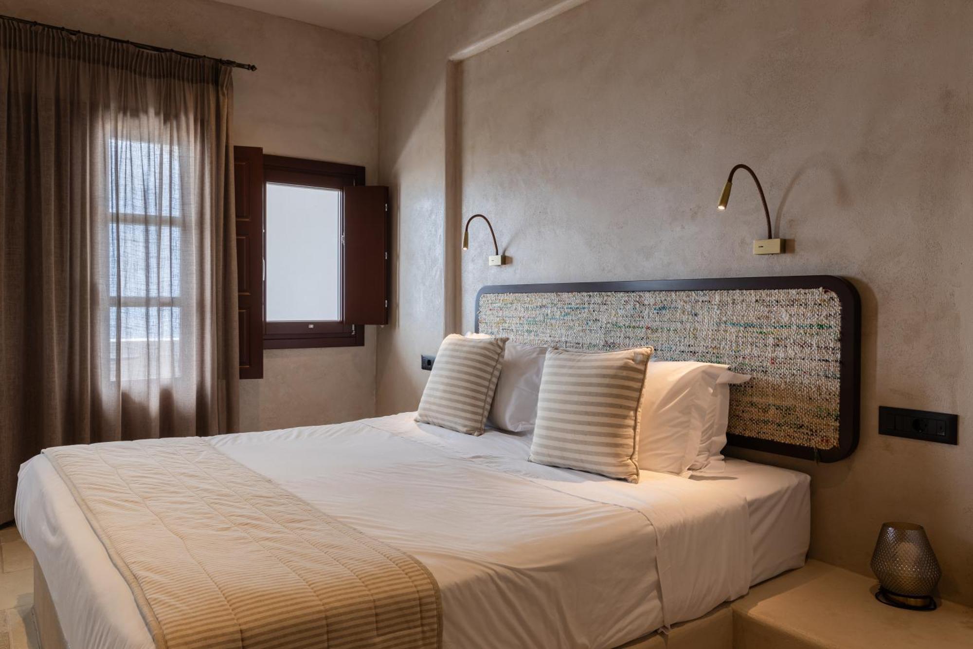Meroviglia Boutique Hotel Imerovigli  Pokoj fotografie